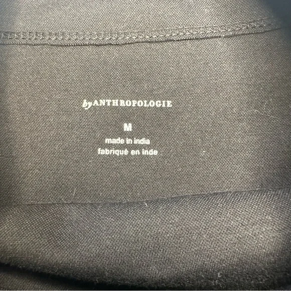 By Anthropologie Side-Slit Tunic. Black. Medium. - Picture 8 of 10